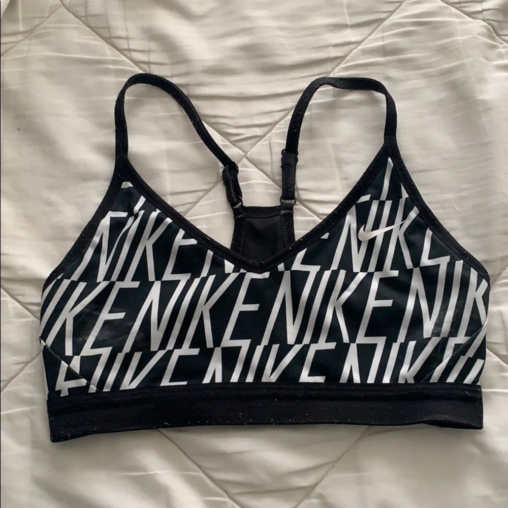 nike sports bra